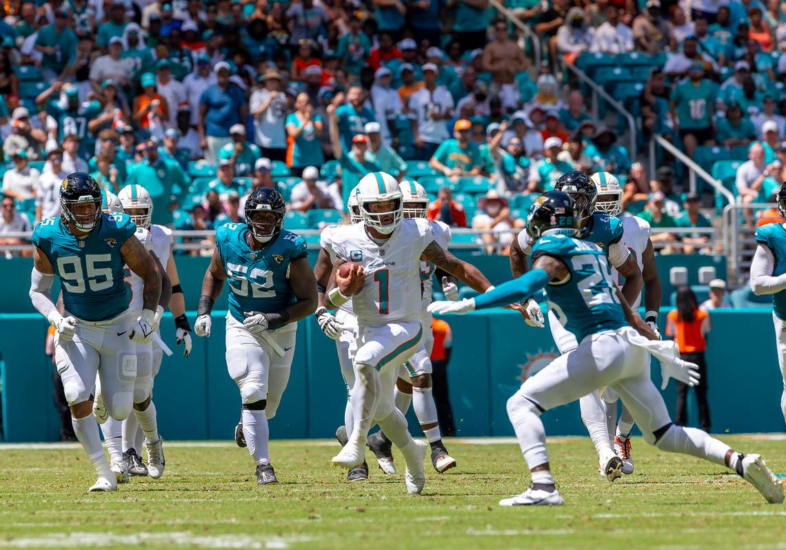 Dolphins notes, by position, off the opener: Who graded out the best and playing time news