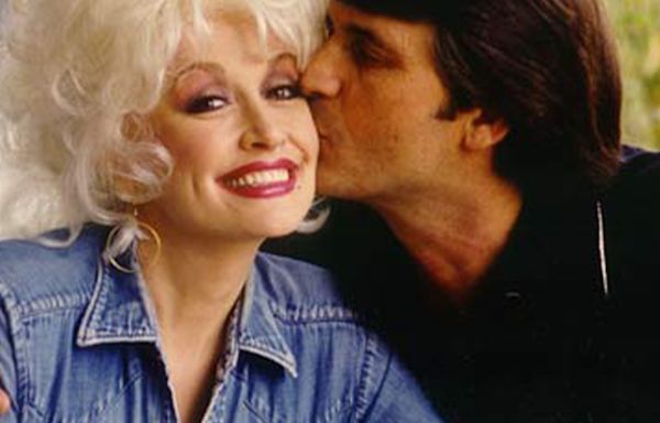 Dolly Parton Says This Is the Secret to Her 57-Year Marriage to Carl Dean - E! Online