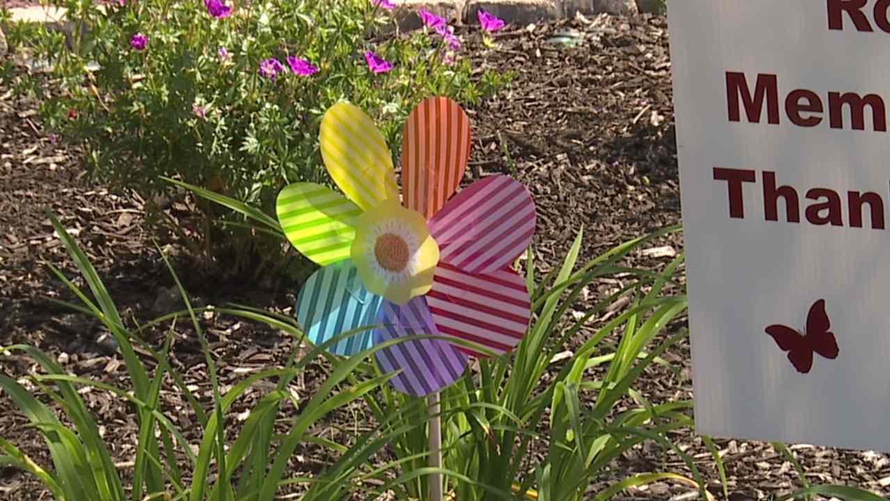 Boardman school unveils Memory Garden