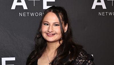 Gypsy Rose Blanchard reveals sex of baby with Ken Urker