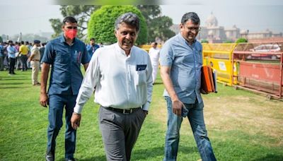 Chandigarh Lok Sabha Elections: BJP eyes hat-trick, Congress fields Manish Tewari - CNBC TV18