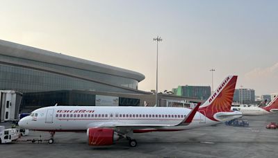 Air India's Delhi-San Francisco faces inordinate delay; passengers complain on lack of air conditioning on plane