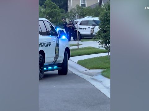 Man barricaded in Wesley Chapel home after shooting woman: PCSO