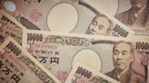 Yen Weakens Past Key 155 Level, Adding to Intervention Risk