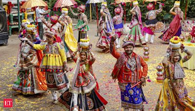 Garba all night! Gujarat govt lets Navratri lovers dance till 5 AM