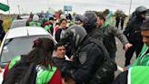 Incidentes en Córdoba antes de la llegada de Milei: enfrentamientos entre manifestantes de ATE y Gendarmería