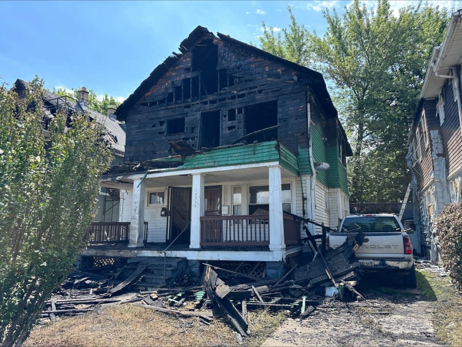 Investigators find body days after fire at Cleveland home