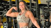 Viviane Araújo impressiona com seu corpo atual na academia: 'Uma fera'