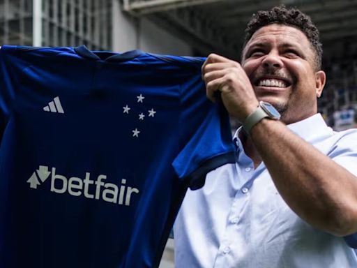 Ronaldo negocia la venta de Cruzeiro