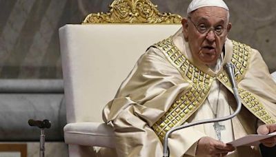 El Papa Francisco celebra las Vísperas en la Basílica de San Pedro