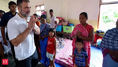 Rahul Gandhi visits relief camps in Manipur, victims highlight their issues - The Economic Times