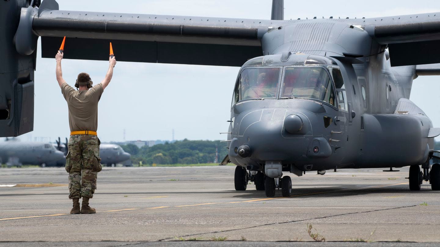 Air Force Ospreys in Japan resume flight ops