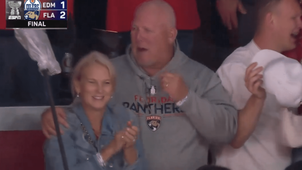 See the moment Keith Tkachuk finally lifted the Stanley Cup after the Florida Panthers won Game 7