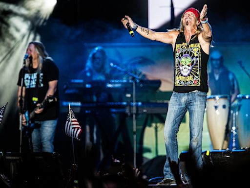 Bret Michaels brings friends, family and famous guest stars to latest central Pa. appearance