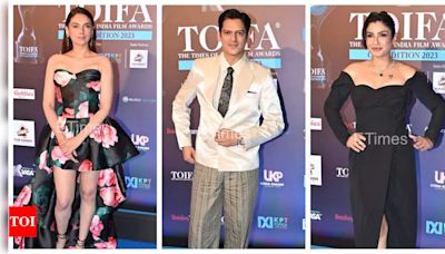 TOIFA OTT Awards 2023: Raveena Tandon, Vijay Varma, Aditi Rao Hydari and others dazzle on the red carpet - See photos | - Times of India