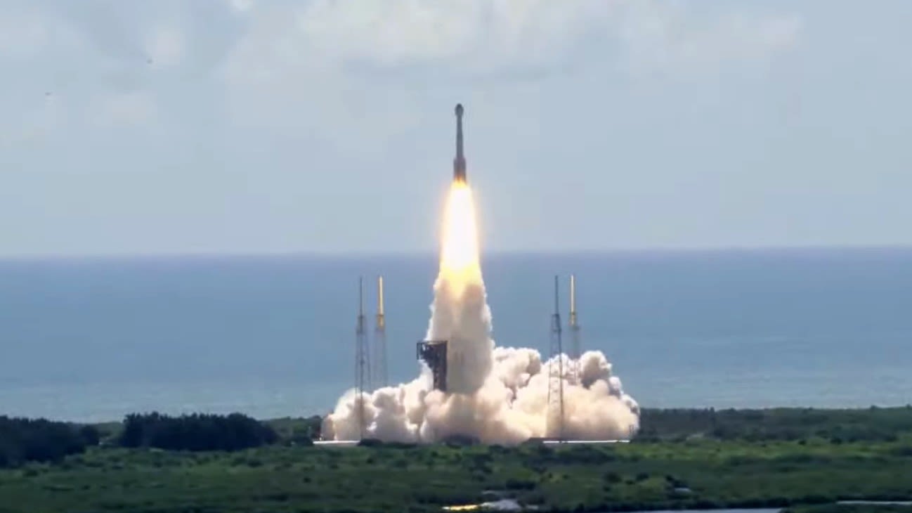 Boeing Starliner 1st astronaut flight: Live updates