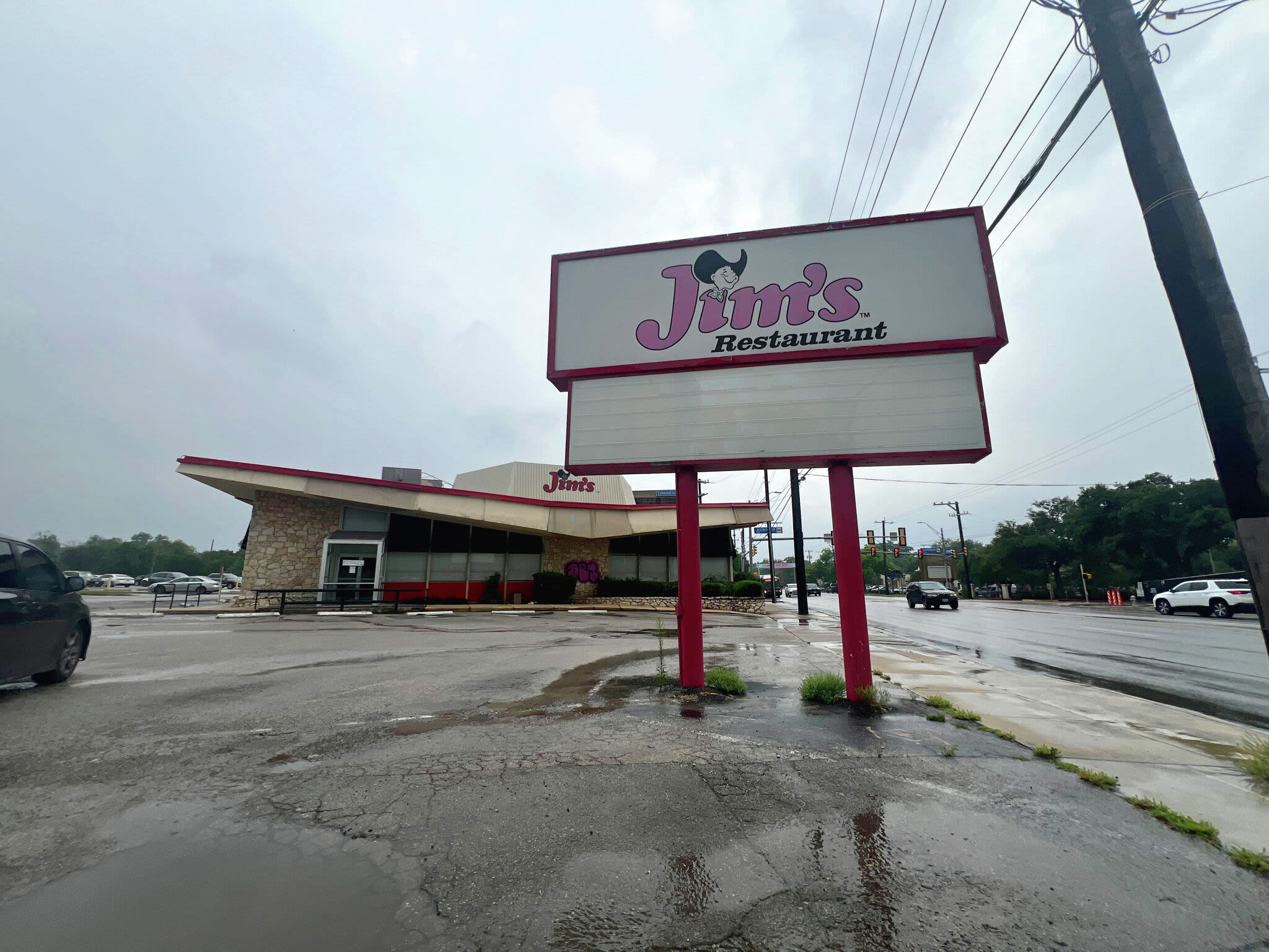 Jim's Restaurants closes another location due to financial struggles