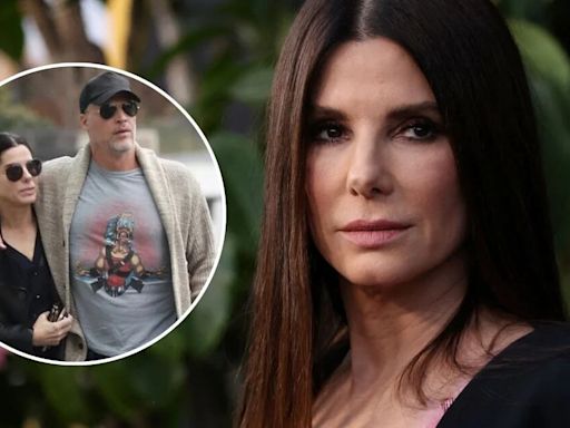 Sandra Bullock encontró apoyo en sus amigos tras la muerte de su pareja: “Ella ahora está bien”