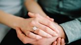 Los matrimonios ante notario aumentan por tercer año consecutivo: las personas entre 35 y 44 años, las que más se casan