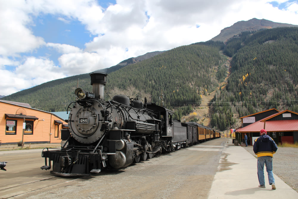 Durango & Silverton restores full operations - Trains