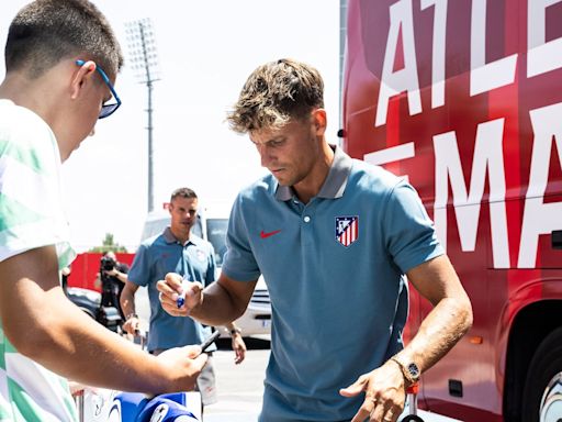 Llorente se queda con el carril