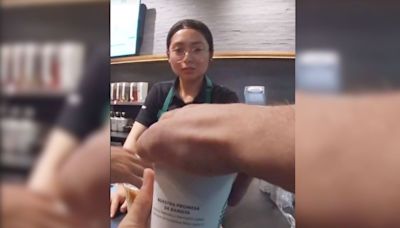 Le hace magia a barista de Starbucks y esta fue su reacción