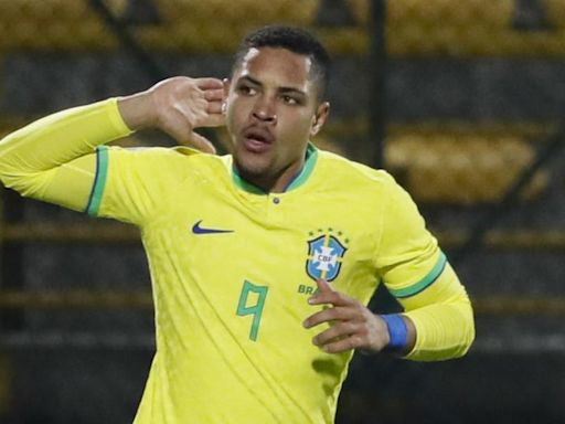 Vitor Roque se queda sin Copa América, que sí jugará Raphinha