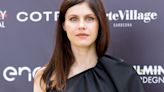 Alexandra Daddario, de The White Lotus e Percy Jackson, anuncia gravidez