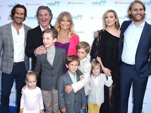 Kate Hudson's 6 Siblings: All About Her Brothers and Sisters