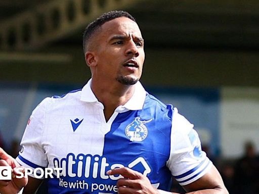 Scott Sinclair: Bristol Rovers winger signs new one-year contract