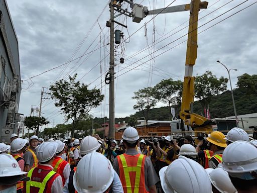 桃園頻傳供電異常 卓榮泰赴龜山視察力求穩定供電