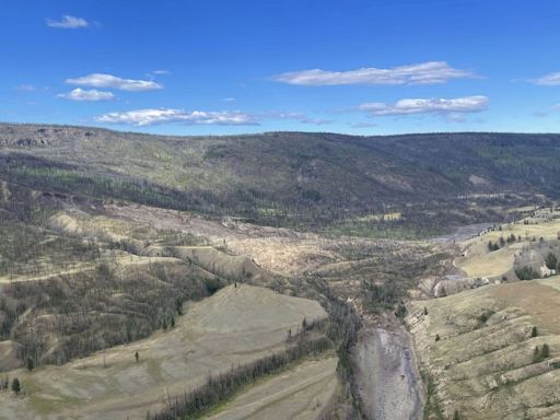 'Massive' B.C. landslide blocking river may burst, sending a torrent of water, debris