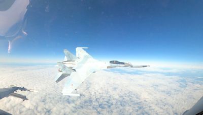 Video shows Russian fighter jet flying within feet of US F-16 near Alaska