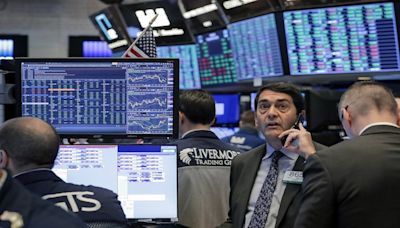 Dow Jones continues to outperform, Nasdaq falls 3% as rotation out of tech stocks continues - CNBC TV18