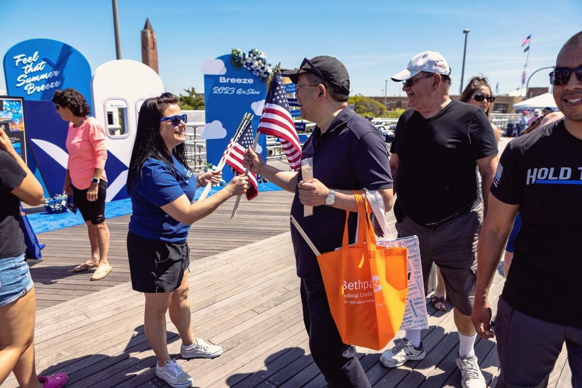 New York airport to host interactive booth with prizes at Bethpage Air Show | amNewYork