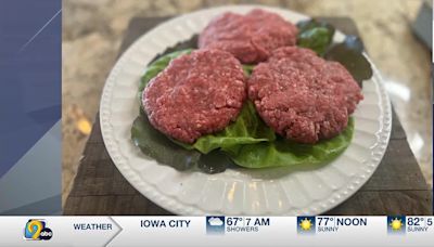 Learn how to make the perfect burger in this Fareway Cooking Segment