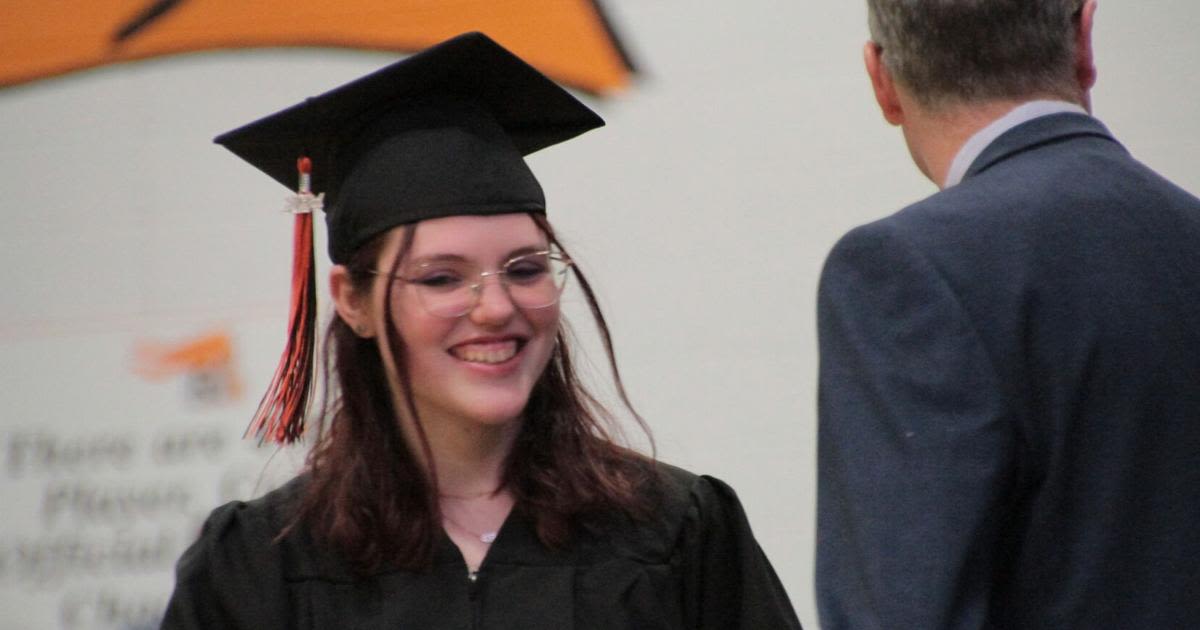Beatrice High School holds commencement ceremony