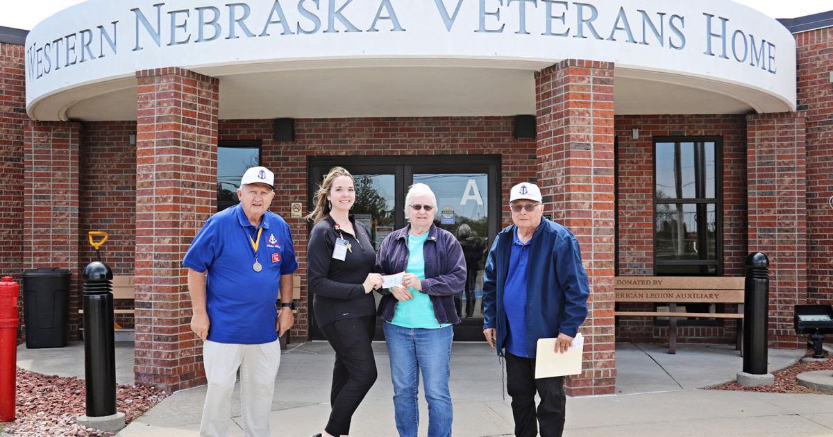 Admirals Association presents check to Western Nebraska Veterans Home