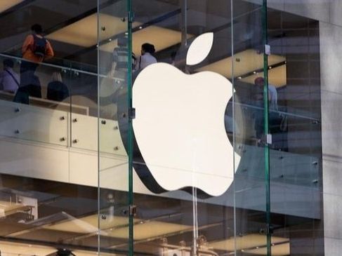 Apple dio la sorpresa con una recompra de acciones