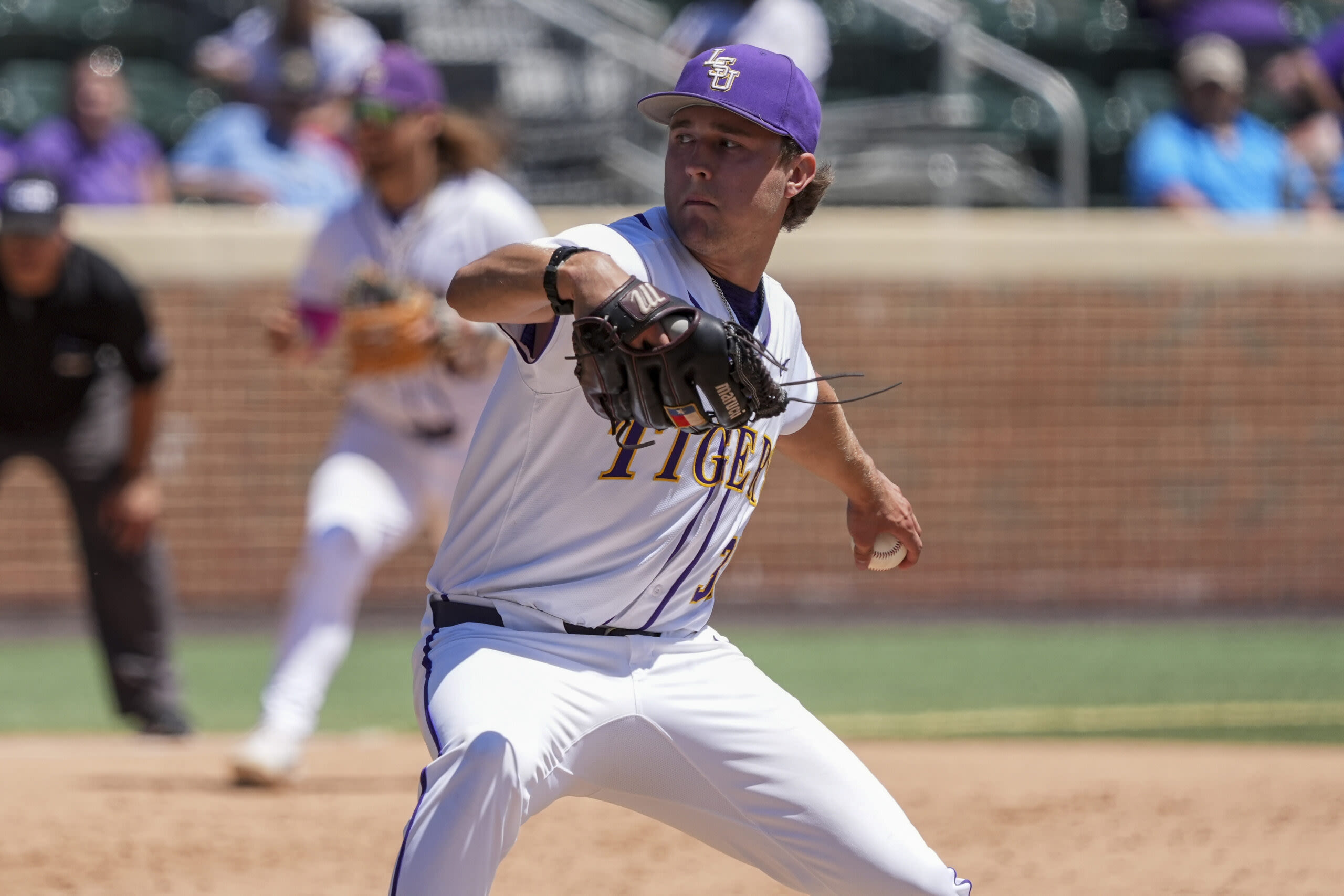 Top LSU bullpen option Griffin Herring drafted by Yankees in 6th round