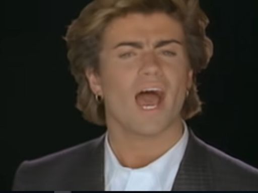 “Careless Whisper”, la gran balada de los 80 cumple 40 años: la historia de amor a “tres puntas” que George Michael volvió inmortal