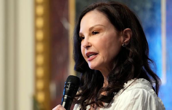 Ashley Judd speaks out on the right of women to control their bodies and be free from male violence