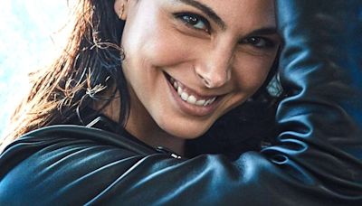 Morena Baccarin será namorada de Jason Momoa em comédia de ação