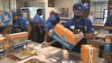 Orlando White Castle raises money for Second Harvest Food Bank