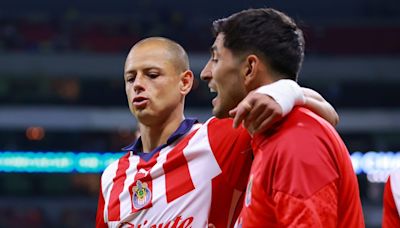 Chicharito estaría contaminando el vestuario de las Chivas de Guadalajara - La Opinión