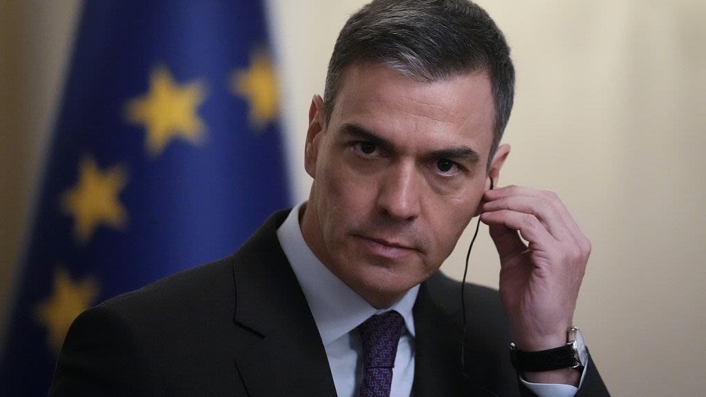 Spain's Sanchez says he intends to continue as PM