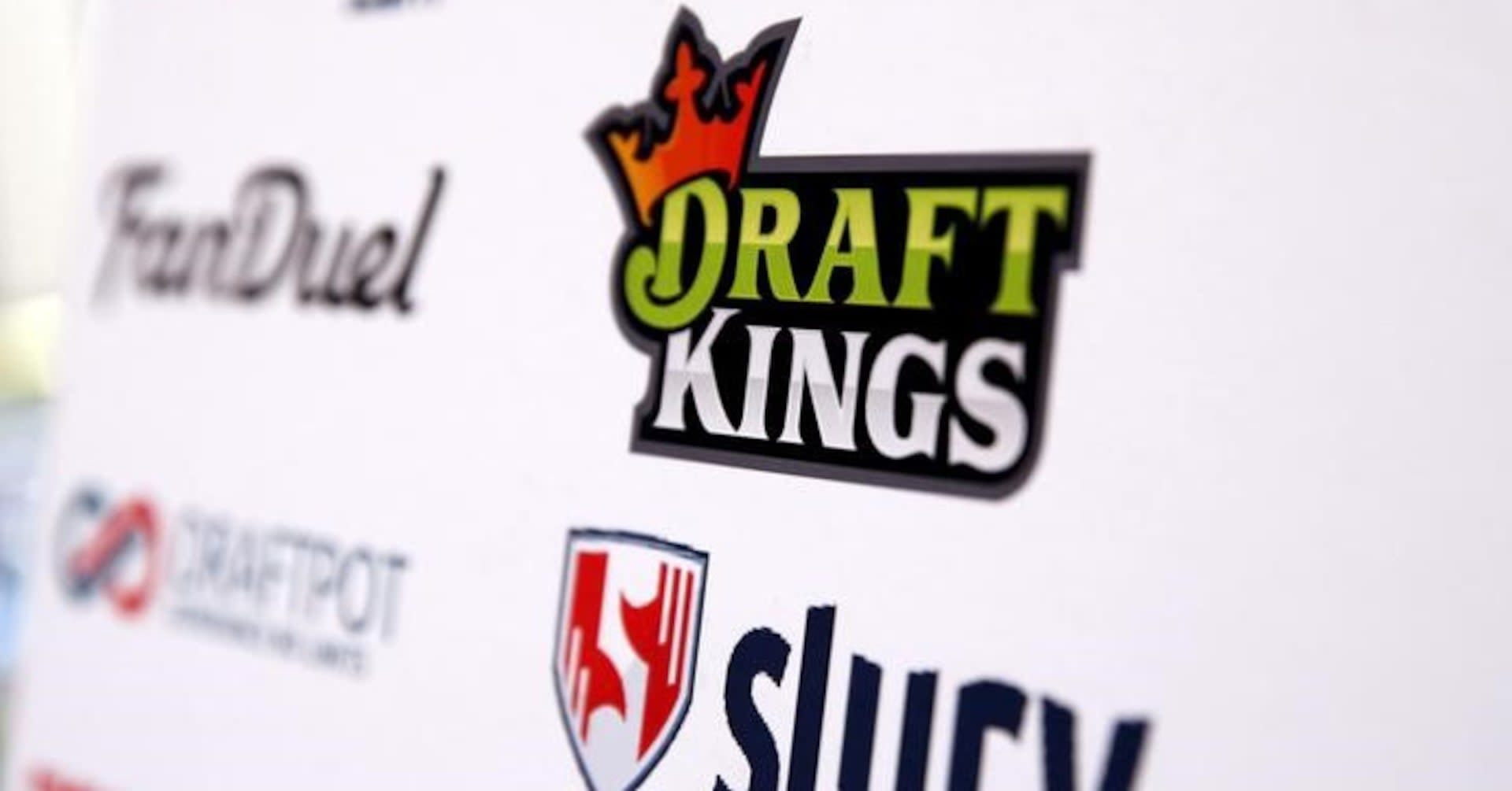 Ex-DraftKings exec likely took trade secrets but can remain at Fanatics: judge