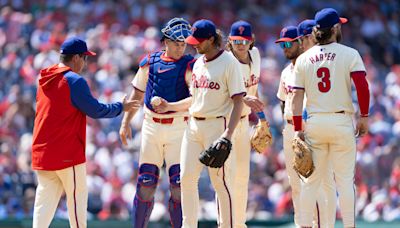 Phillies lose at home for 1st time in 24 days, split series with Blue Jays