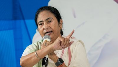 Bengal governor vs Mamata Banerjee: Calcutta high court to hear defamation suit today