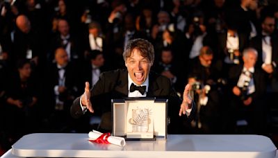 "Anora" de Sean Baker gana la Palma de Oro, el principal premio del Festival de Cine de Cannes